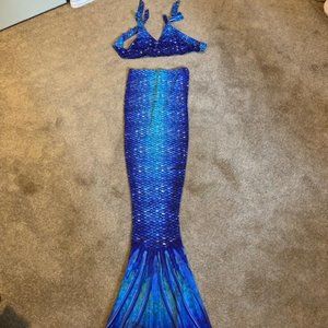 Sur Tails, mermaid costume, size 8/10, blue & purple